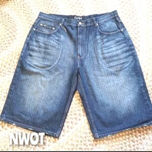 🆕️CUBE denim shorts(42)